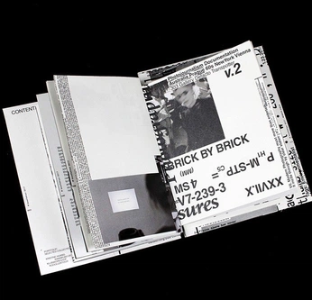 A cover of "tide zine" cluster. The owner is deanchow. The cluster consists of 72 elements.