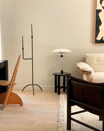 A cover of "Interior" cluster. The owner is natarshajoyce. The cluster consists of 15 elements.