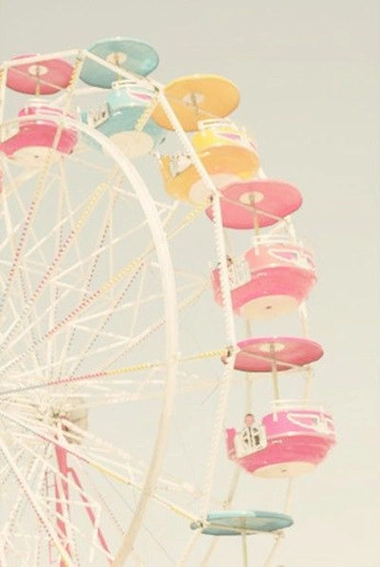 A cover of "pastels." cluster. The owner is paperwings. The cluster consists of 5 elements.