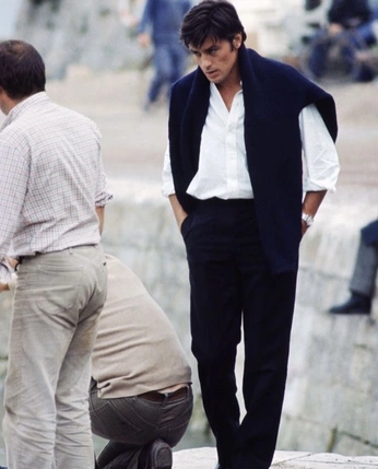 A cover of "Fashion" cluster. The owner is sirovburek. The cluster consists of 89 elements.