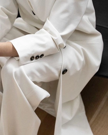 A cover of "Drapes" cluster. The owner is thenorthstr. The cluster consists of 39 elements.