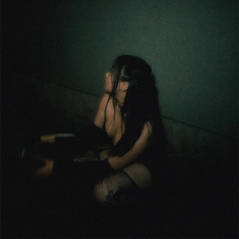 A cover of "♱" cluster. The owner is yukii. The cluster consists of 17 elements.