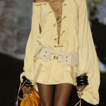 A cover of "ss25" cluster. The owner is sbllbastos. The cluster consists of 18 elements.