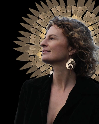 A cover of "halo" cluster. The owner is shrinejewelry. The cluster consists of 12 elements.