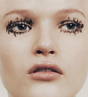 A cover of "Elynn" cluster. The owner is ashleywalia. The cluster consists of 6 elements.