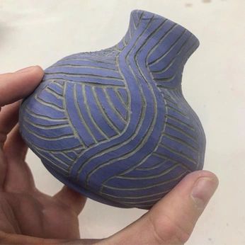 A cover of "dirt" cluster. The owner is monders. The cluster consists of 12 elements.