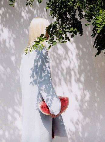 A cover of "Summer DAY" cluster. The owner is beeblanton. The cluster consists of 16 elements.