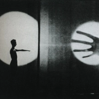 A cover of "frames" cluster. The owner is nickni. The cluster consists of 21 elements.