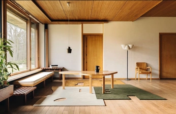 A cover of "Tea Room" cluster. The owner is calliewei. The cluster consists of 43 elements.