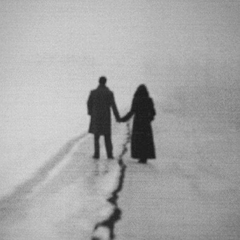 A cover of "anatomy of a thread" cluster. The owner is dimitra. The cluster description is "heartbreak of a broken stitch". The cluster consists of 81 elements.