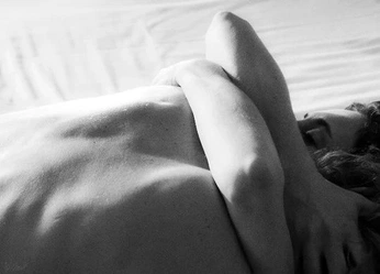 A cover of "softly" cluster. The owner is amorjpg. The cluster consists of 102 elements.