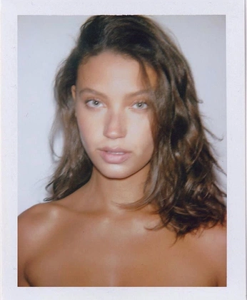 A cover of "just a lot that i like" cluster. The owner is jakobschlenker. The cluster consists of 360 elements.