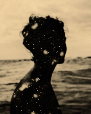 A cover of "fall" cluster. The owner is ljndq. The cluster consists of 4 elements.