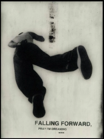 A cover of "SIFO" cluster. The owner is maumaigre. The cluster consists of 18 elements.