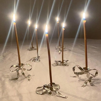 A cover of "Chritmas" cluster. The owner is sassy. The cluster consists of 8 elements.