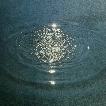 A cover of "Texture" cluster. The owner is tatianablablabla. The cluster consists of 2 elements.