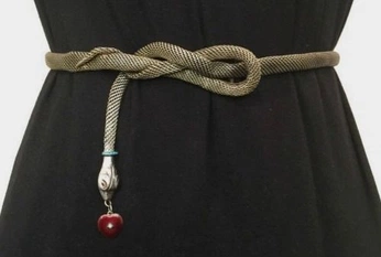 A cover of "Fashion" cluster. The owner is davidaguirre. The cluster consists of 11 elements.