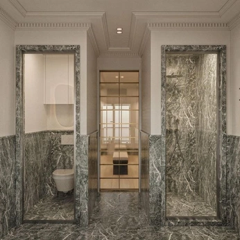 A cover of "bath" cluster. The owner is lp001. The cluster consists of 19 elements.