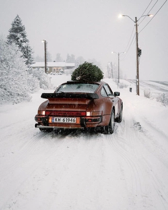 A cover of "Festivities 🌲" cluster. The owner is lavagirl1. The cluster consists of 19 elements.