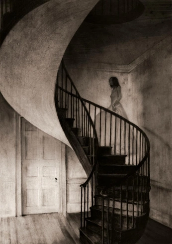 A cover of "haunted" cluster. The owner is mxvalentine. The cluster consists of 3 elements.