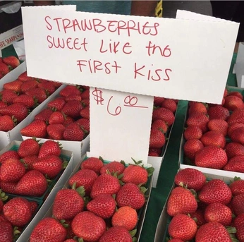 A cover of "strawberry" cluster. The owner is merel.liann. The cluster consists of 10 elements.