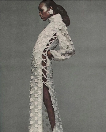 A cover of "Clothing" cluster. The owner is raripop. The cluster consists of 9 elements.