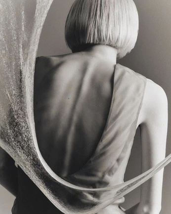 A cover of "humanity" cluster. The owner is isladarling. The cluster consists of 1 element.