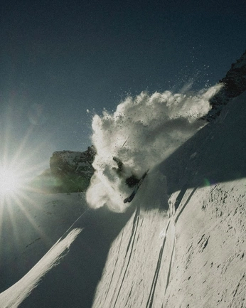 A cover of "Ski Grades 2025" cluster. The owner is j7osh. The cluster consists of 2 elements.