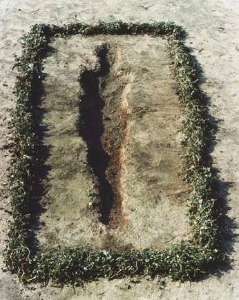 A cover of "burial" cluster. The owner is botzilla1. The cluster consists of 7 elements.