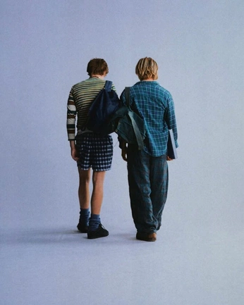 A cover of "Defilé" cluster. The owner is louison.ame. The cluster consists of 1 element.