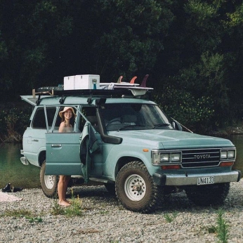 A cover of "toyota" cluster. The owner is marielombardo. The cluster consists of 36 elements.