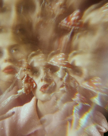 A cover of "effect" cluster. The owner is tiannabell. The cluster consists of 531 elements.