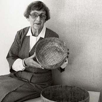 A cover of "episodical phase" cluster. The owner is its.dd. The cluster consists of 7 elements.