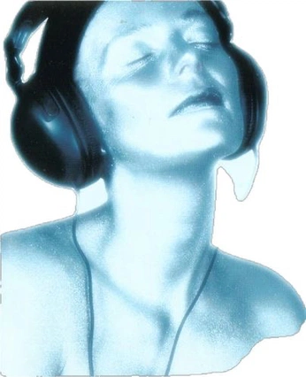 A cover of "CUANDO SUENA EL REAGGETO" cluster. The owner is jotapuntoele. The cluster consists of 5 elements.