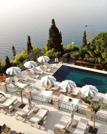 A cover of "Rosetta - Elements" cluster. The owner is sandrafornorm. The cluster consists of 1 element.