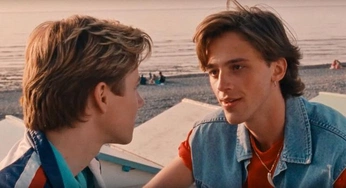 A cover of "Elle" cluster. The owner is pplpleasr. The cluster consists of 15 elements.