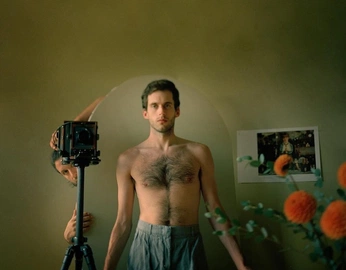 A cover of "colors" cluster. The owner is chendler. The cluster consists of 2 elements.