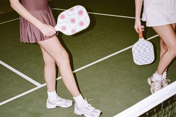 A cover of "Pdel" cluster. The owner is tomhenning. The cluster consists of 68 elements.