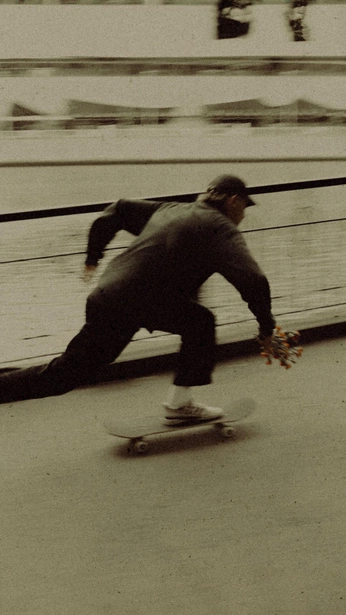 A cover of "ethos" cluster. The owner is maixiam. The cluster consists of 3 elements.