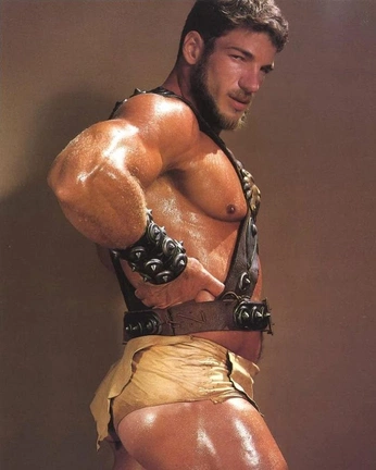 A cover of "characters inspiration" cluster. The owner is didi01. The cluster consists of 183 elements.