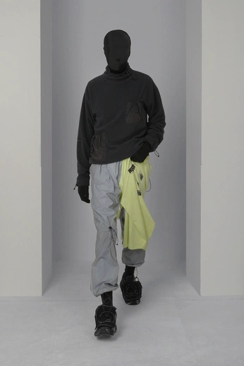 A cover of "Fashion" cluster. The owner is ijsstudio. The cluster consists of 31 elements.