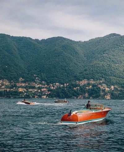 An Instagram carousel post added by farforward on Jul 02, 2023. The author is @leclassyvie.