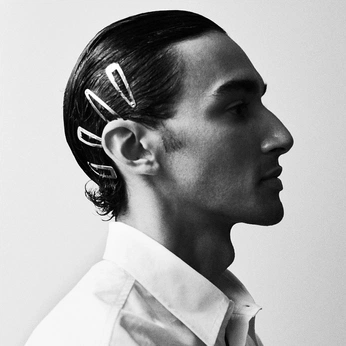 A cover of "My Photography" cluster. The owner is garesai. The cluster consists of 61 elements.