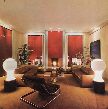 A cover of "interiors" cluster. The owner is alpmbnd. The cluster consists of 2 elements.