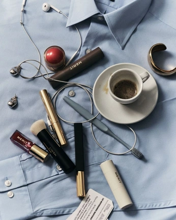 A cover of "Beauty" cluster. The owner is lulivz. The cluster consists of 532 elements.