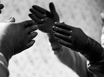 A cover of "A&E Hand in Hand" cluster. The owner is annikaherberth. The cluster consists of 139 elements.