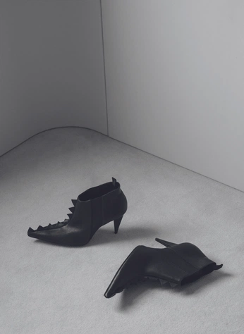 A cover of "fashion (?)" cluster. The owner is eorrillo22. The cluster consists of 22 elements.