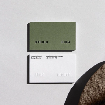 A cover of "IDentity" cluster. The owner is retep. The cluster consists of 4 elements.