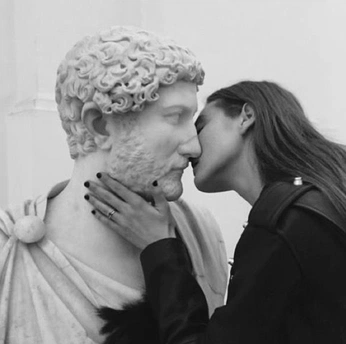 A cover of "Art inspiration" cluster. The owner is honestlyavery. The cluster consists of 12 elements.