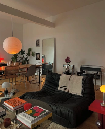 A cover of "Living room" cluster. The owner is sarawi. The cluster consists of 1 element.